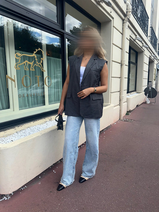 Blazer sans manches dos ouvert gris rayé